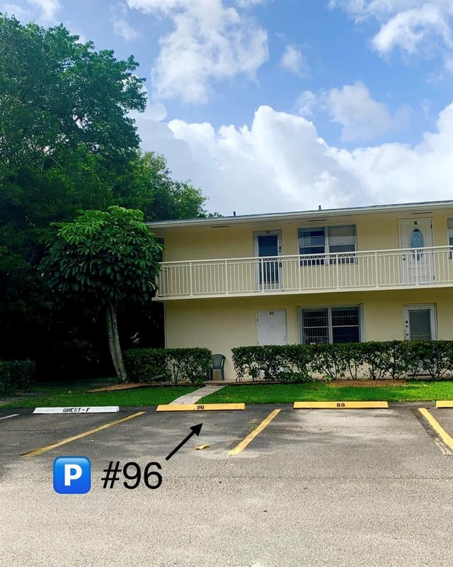 96 Hastings F, West Palm Beach FL 33417 - West Palm Beach, FL - Photo 3