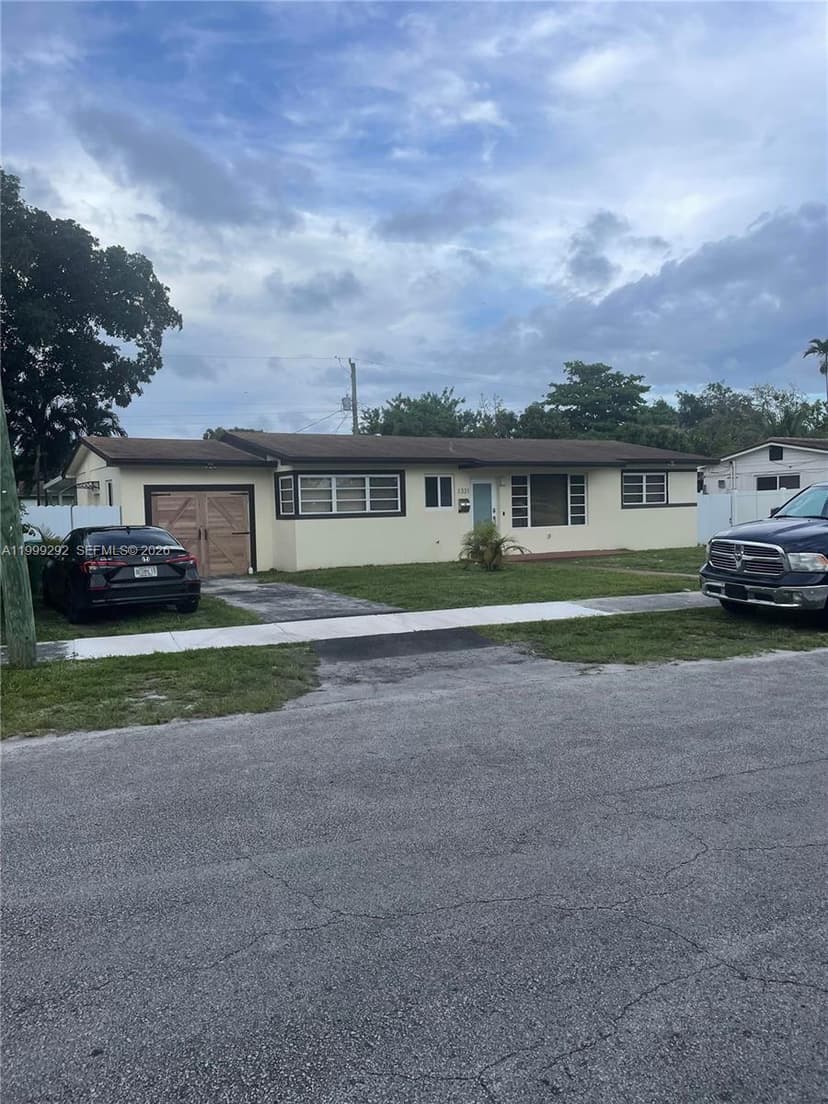 1331 NW 98th Ter, Miami FL 33147