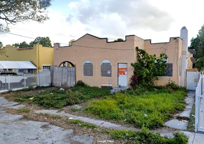 3034 NW 33rd St, Miami FL 33142