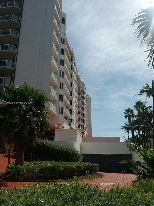 17275 Collins Ave # 801, Sunny Isles Beach FL 33160 - Sunny Isles Beach, FL - Photo 4