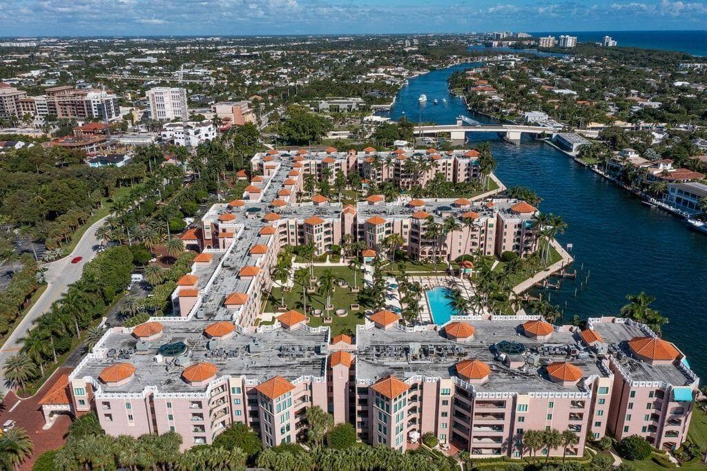 120 SE 5th Avenue Apt 128, Boca Raton FL 33432