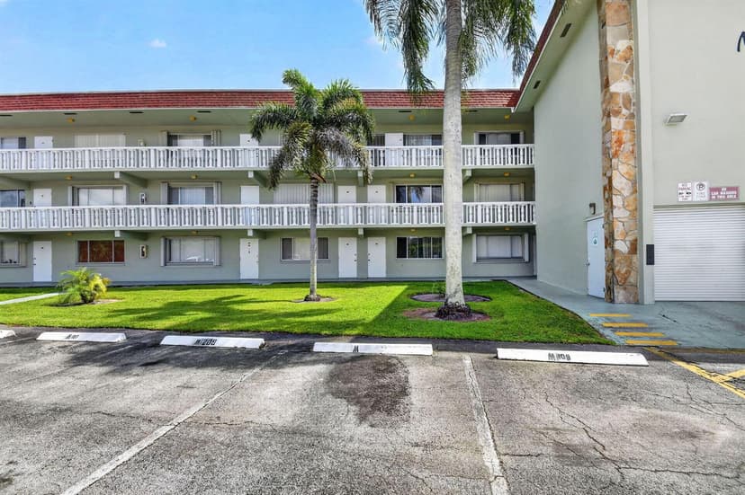 3300 Springdale Boulevard # 208, Palm Springs FL 33461