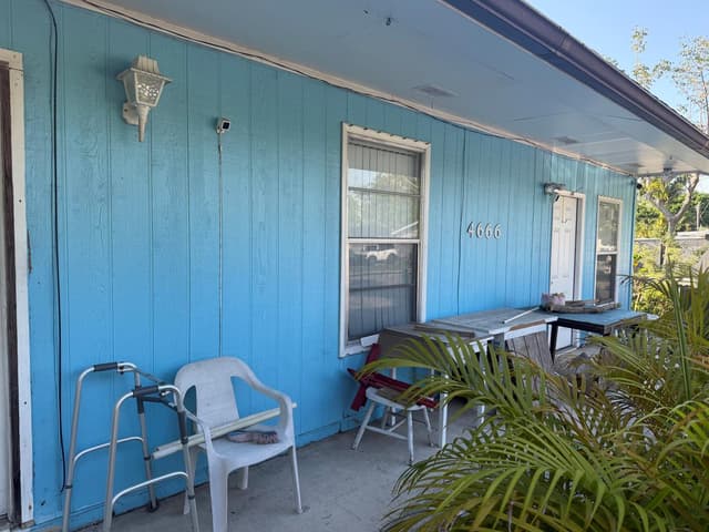 4666 E Holt, West Palm Beach FL 33415 - West Palm Beach, FL - Photo 2