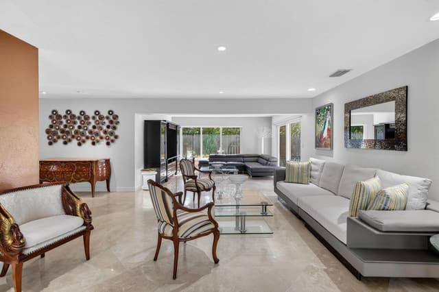 2300 NE 16th Avenue, Wilton Manors FL 33305 - Wilton Manors, FL - Photo 3