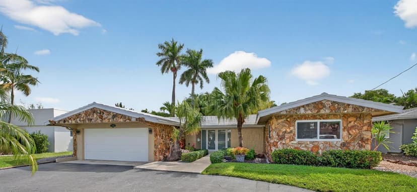 2300 NE 16th Avenue, Wilton Manors FL 33305