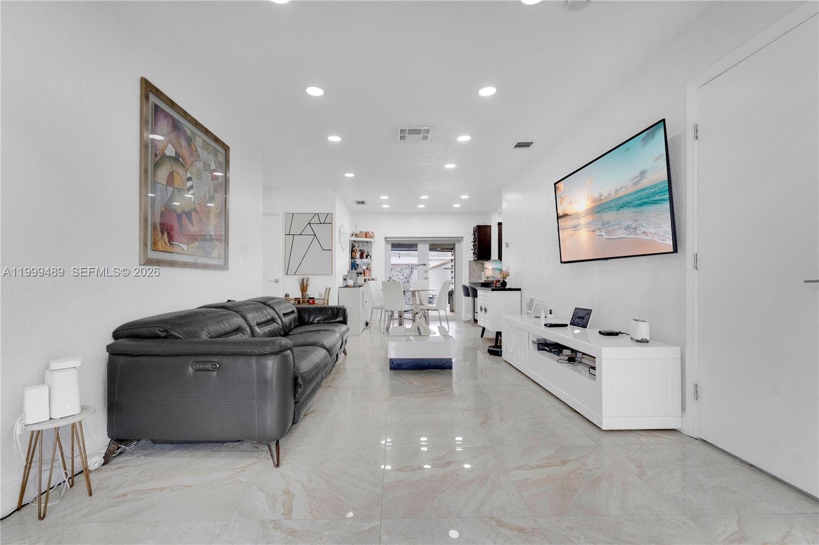 4310 SW 7th St, Miami FL 33134