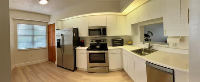 1400 SW 131st Way # 408q, Pembroke Pines FL 33027 - Pembroke Pines, FL - Photo 7