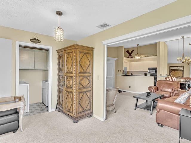 1109 Duncan Circle # 202, Palm Beach Gardens FL 33418 - Palm Beach Gardens, FL - Photo 7