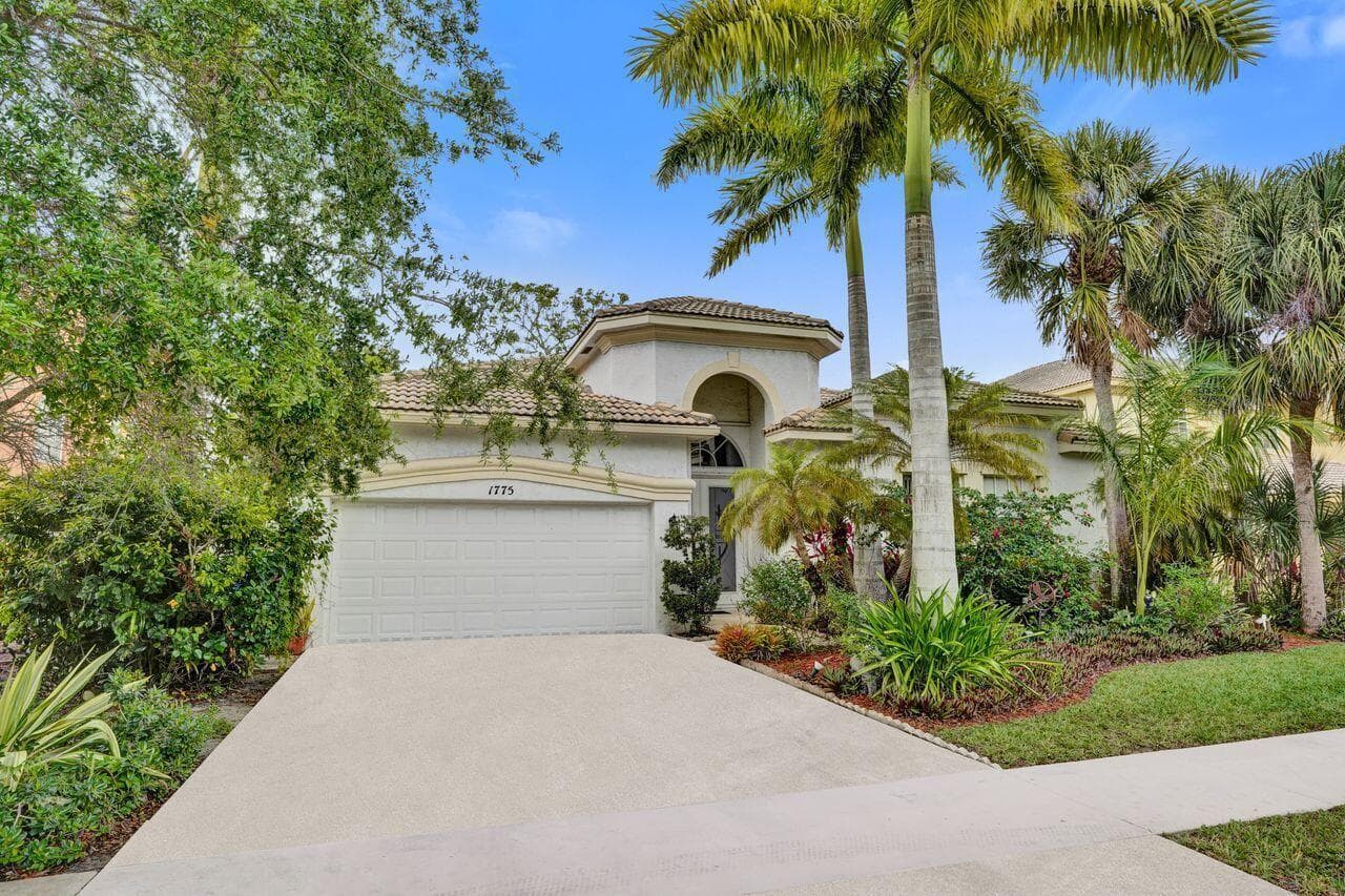 1775 Annandale Circle, Royal Palm Beach FL 33411