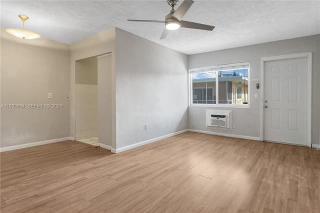8129 Abbott Ave # 10, Miami Beach FL 33141 - Miami Beach, FL - Photo 5