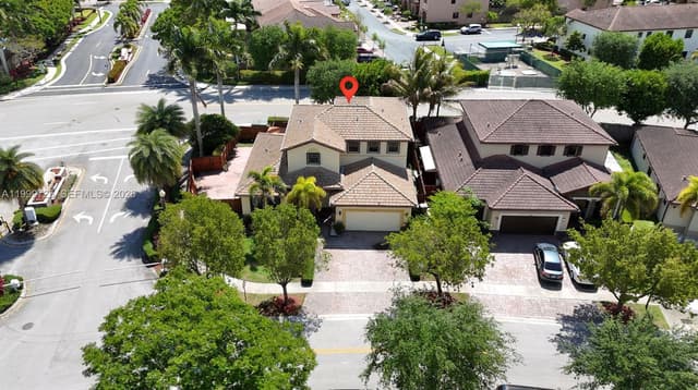 3698 SE 2nd Dr, Homestead FL 33033 - Homestead, FL - Photo 2