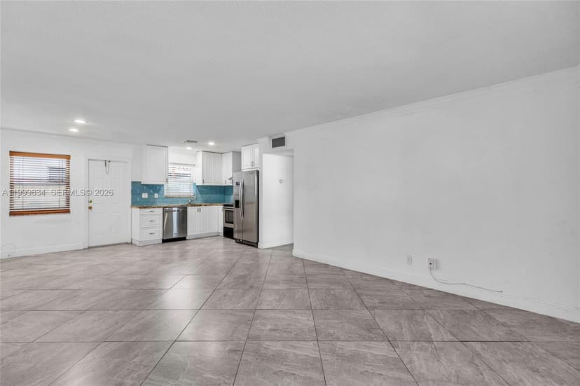 1722 Mayo St # 103, Hollywood FL 33020