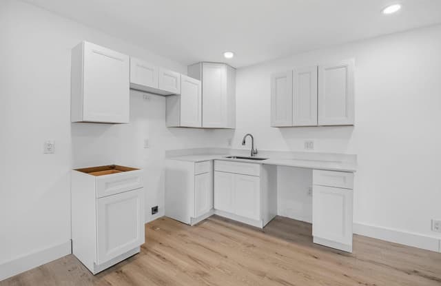 155 Seville G, Delray Beach FL 33446 - Delray Beach, FL - Photo 5