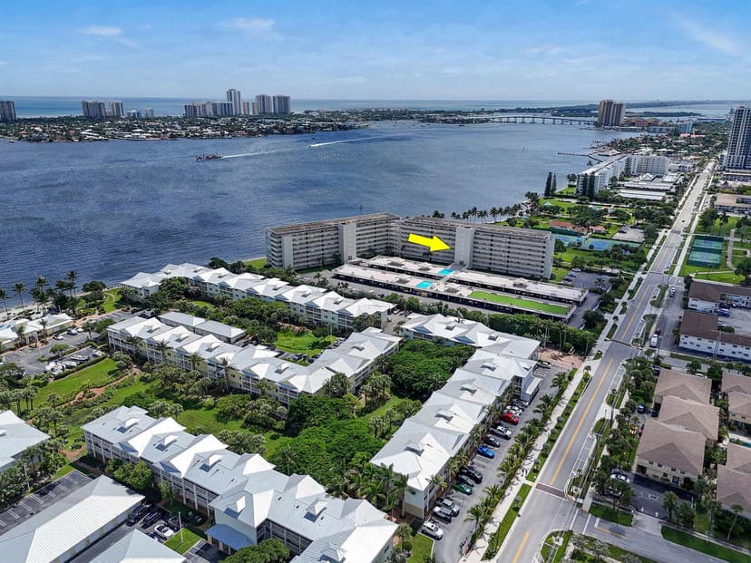 801 Lake Shore Drive # 414, Lake Park FL 33403