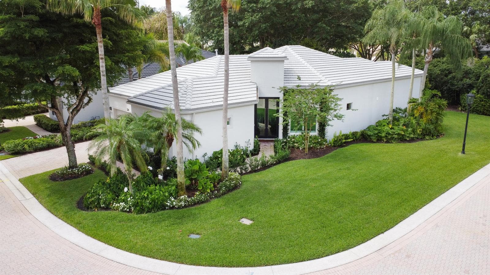 126 Sunset Cove Lane, Palm Beach Gardens FL 33418