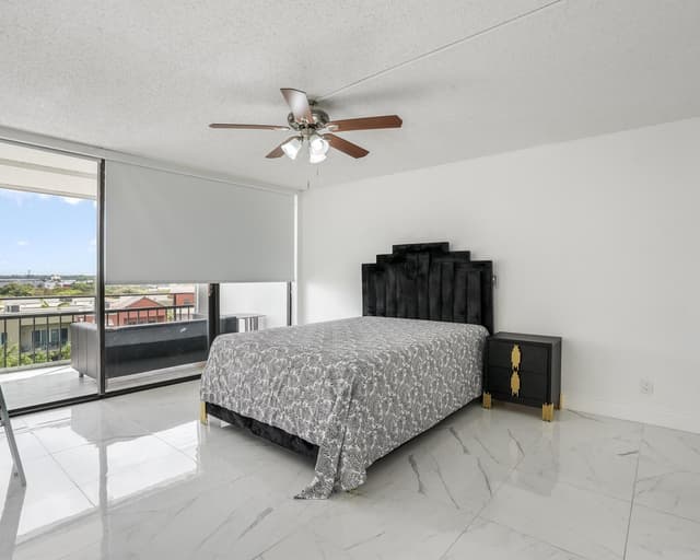 1500 Presidential Way # 806, West Palm Beach FL 33401 - West Palm Beach, FL - Photo 5