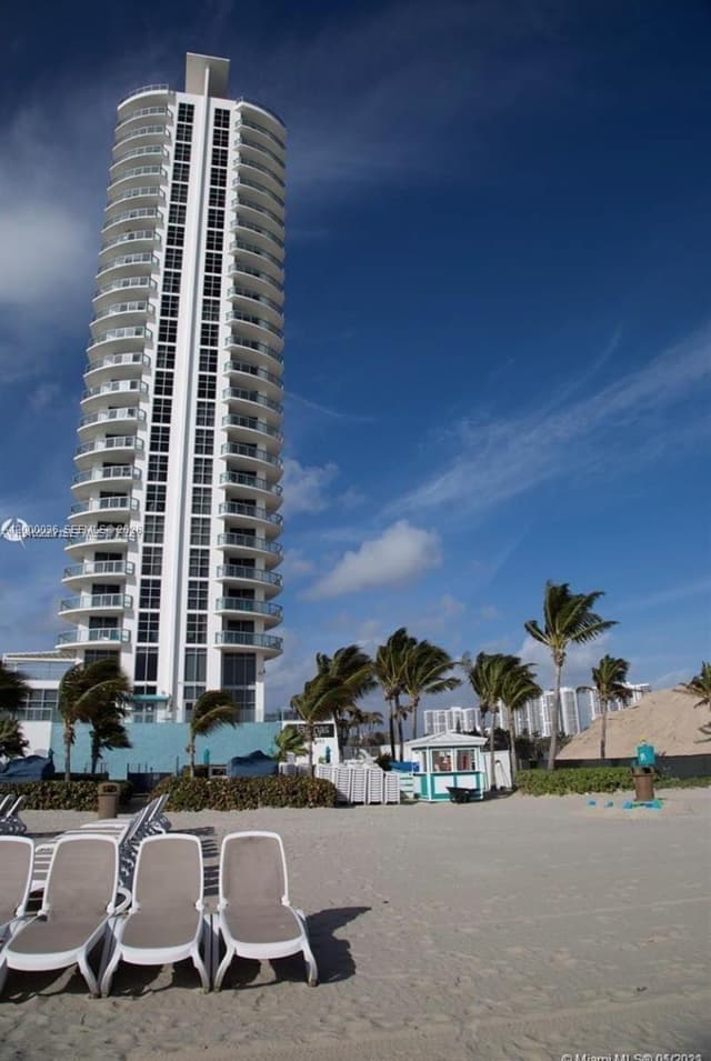 18683 Collins Ave # 508, Sunny Isles Beach FL 33160 - Sunny Isles Beach, FL - Photo 2