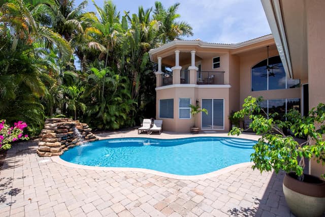 8801 Wellington View Drive, West Palm Beach FL 33411 - West Palm Beach, FL - Photo 4