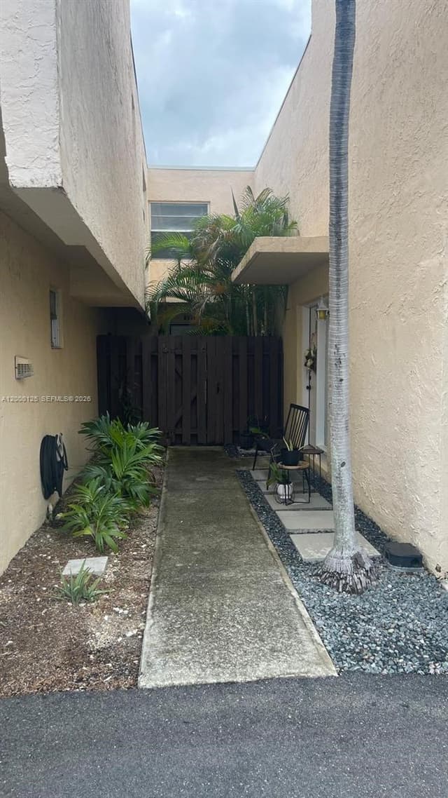 8741 NE 4th Ave Rd # 8741, Miami Shores FL 33138 - Miami Shores, FL - Photo 2