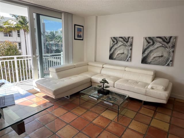 345 Ocean Dr # 303, Miami Beach FL 33139 - Miami Beach, FL - Photo 3