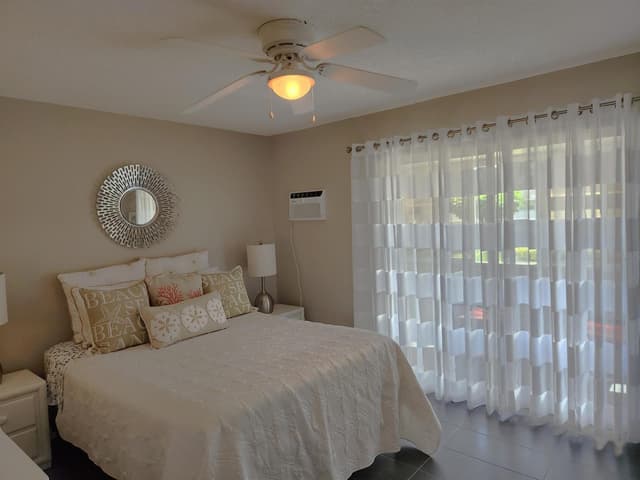 47 Andover B, West Palm Beach FL 33417 - West Palm Beach, FL - Photo 6
