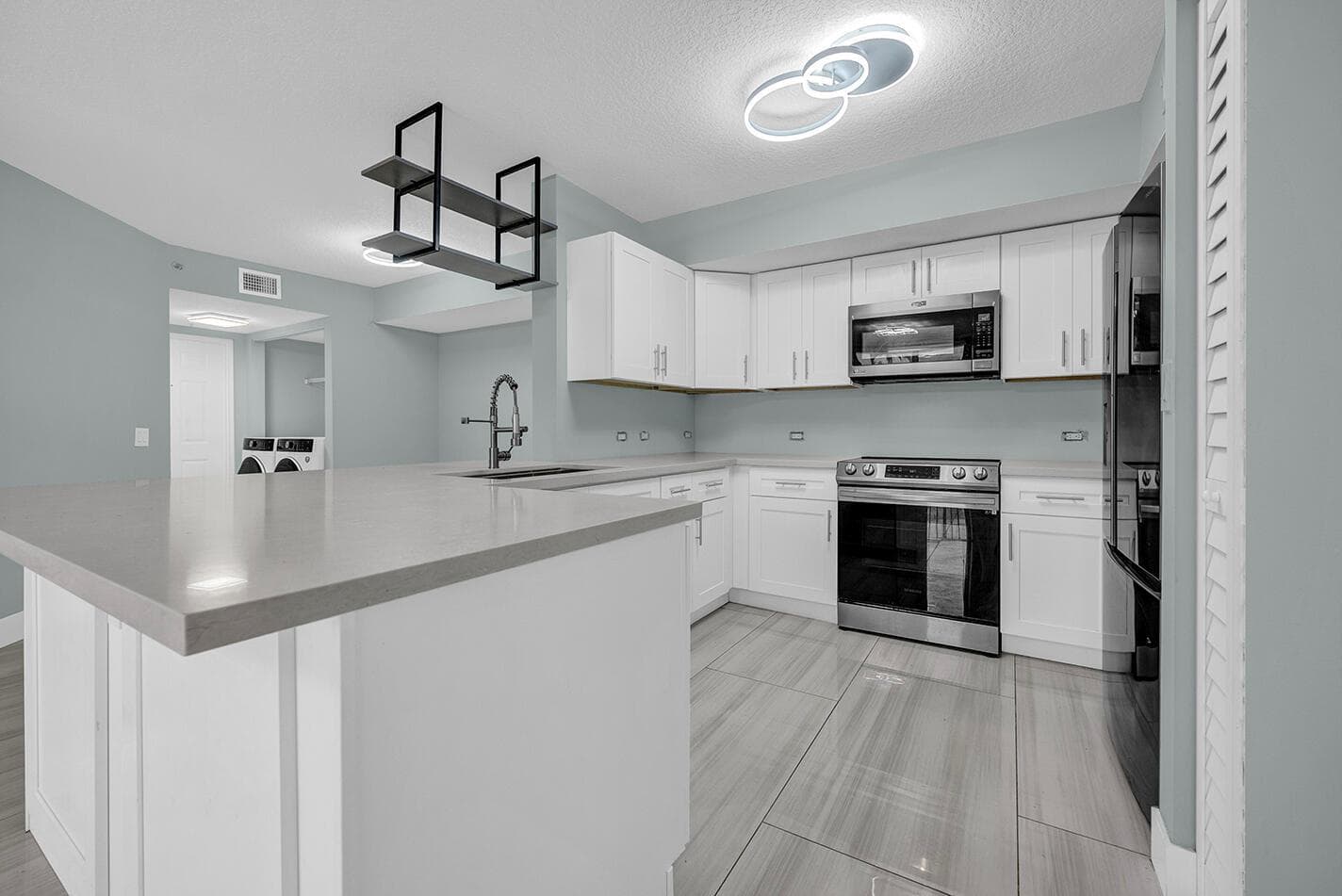 1010 Villa Circle, Boynton Beach FL 33435