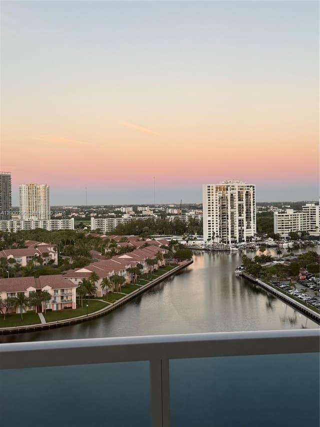 3800 S Ocean Dr # 1623, Hollywood FL 33019 - Hollywood, FL - Photo 4