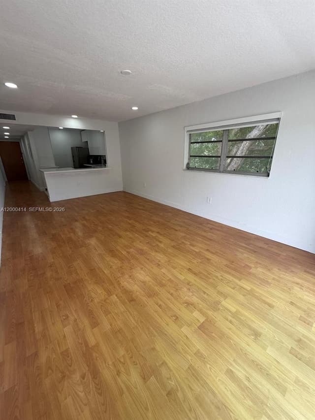 12105 NE 11th Pl # 306, North Miami FL 33161 - North Miami, FL - Photo 6