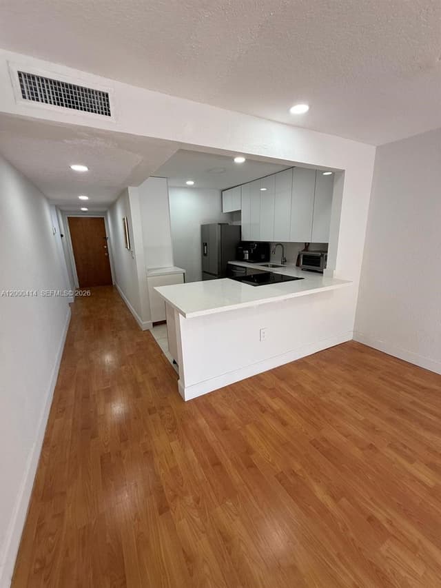 12105 NE 11th Pl # 306, North Miami FL 33161 - North Miami, FL - Photo 7