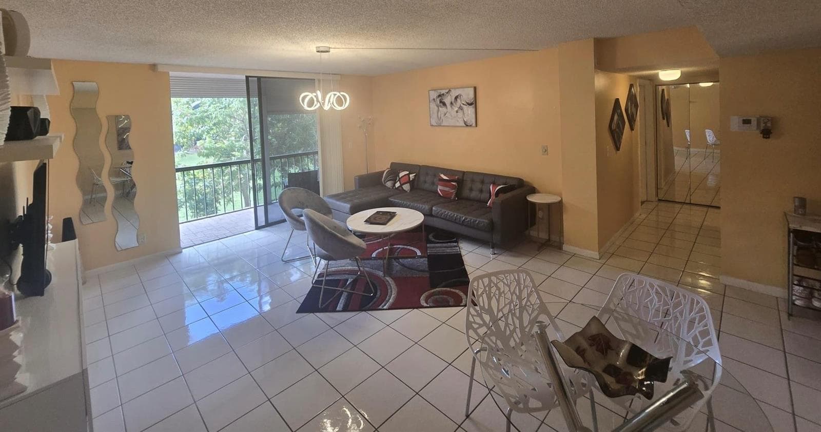 5160 Las Verdes Circle # 217, Delray Beach FL 33484 - Delray Beach, FL - Photo 1
