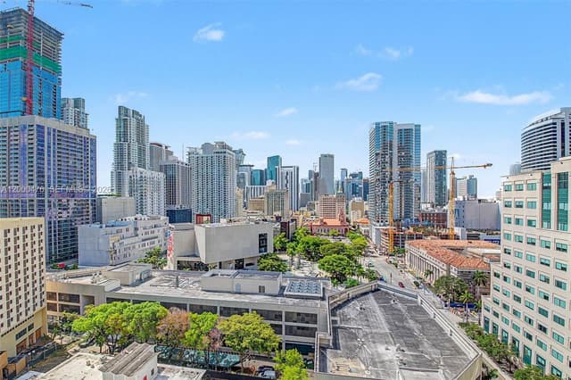 121 NE 5th ST # 1701, Miami FL 33132 - Miami, FL - Photo 3