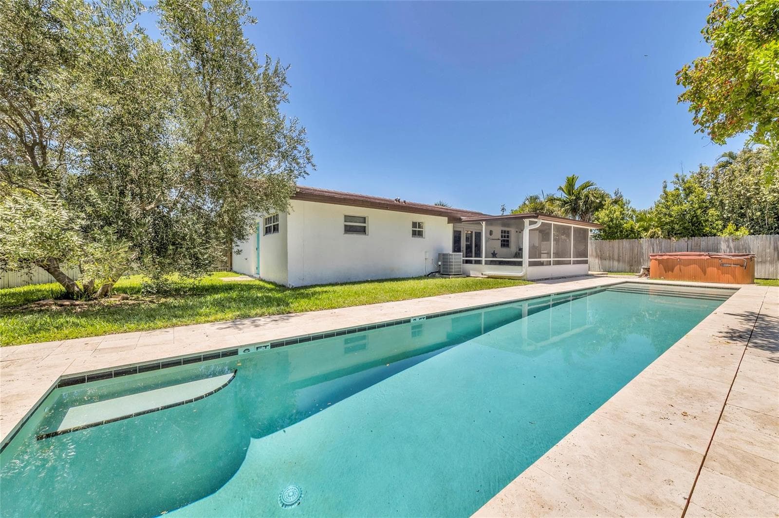 3213 Dover Road, Pompano Beach FL 33062 - Pompano Beach, FL - Photo 1