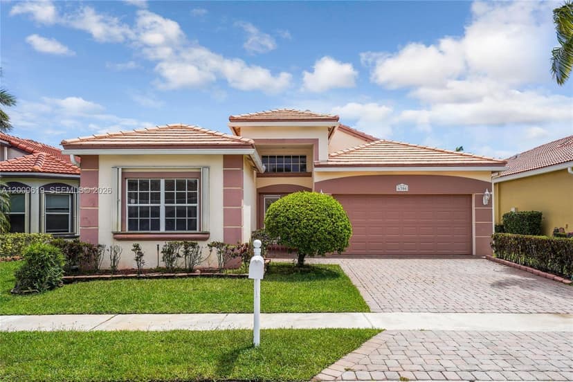 6306 Harbour Oak Dr, Lake Worth FL 33467