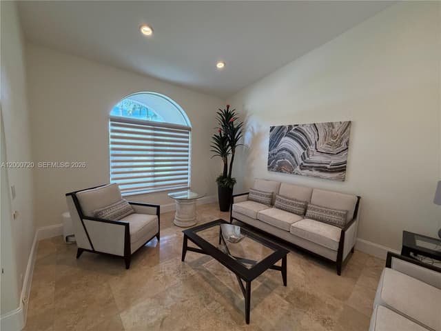 4810 SW 198th Ter, Southwest Ranches FL 33332 - Southwest Ranches, FL - Photo 5