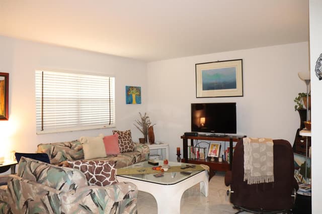 26 Brittany # A, Delray Beach FL 33446 - Delray Beach, FL - Photo 4