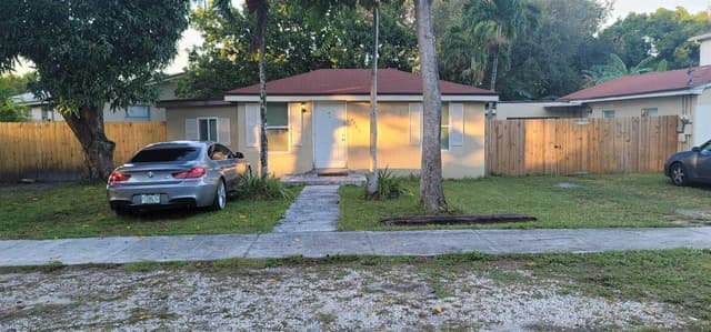 5721 Fillmore Street, Hollywood FL 33021 - Hollywood, FL - Photo 2