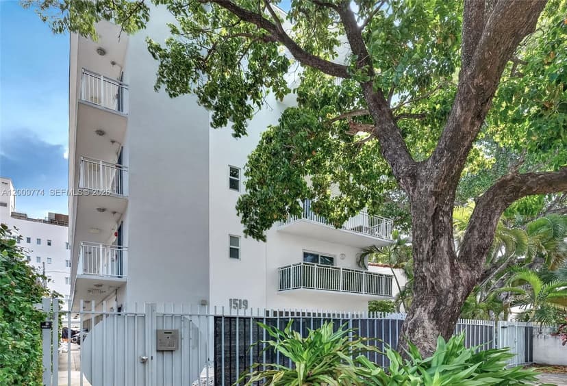 1519 Drexel Ave, Miami Beach FL 33139