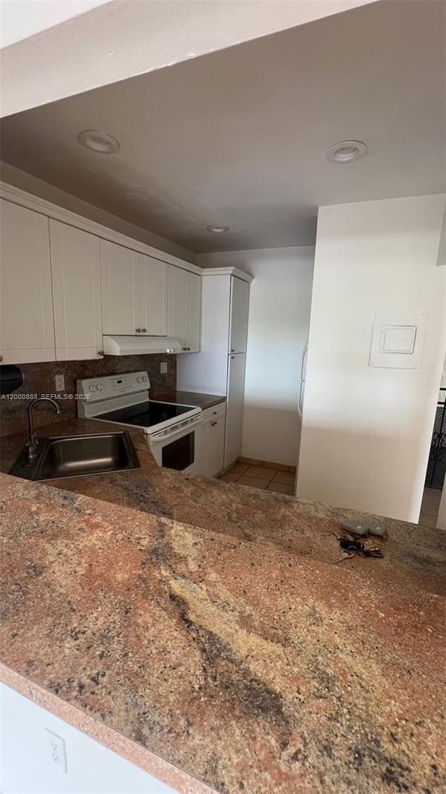 6070 W 18th Ave # 323, Hialeah FL 33012 - Hialeah, FL - Photo 5