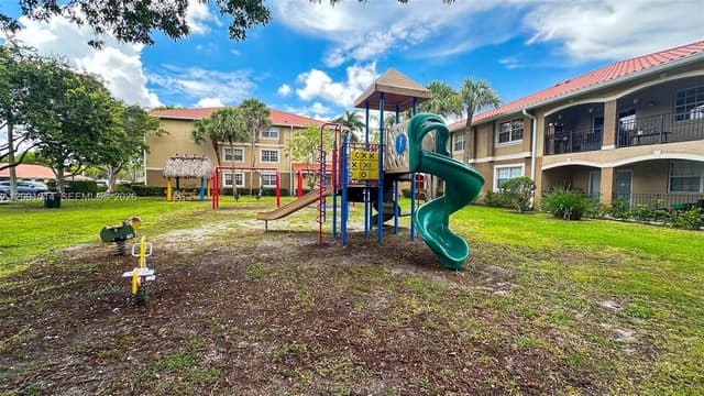 11700 SW 2nd St # 201, Pembroke Pines FL 33025 - Pembroke Pines, FL - Photo 3
