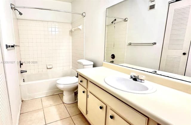 3310 N Pinewalk Dr N # 1823, Margate FL 33063 - Margate, FL - Photo 7