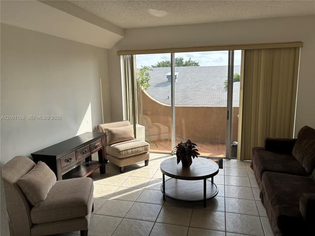 10900 SW 104th St # 303, Miami FL 33176 - Miami, FL - Photo 2