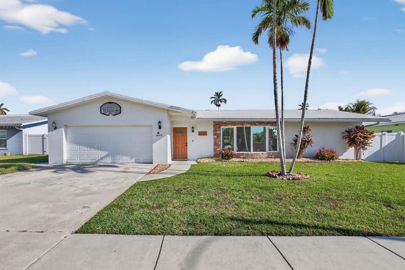6701 NW 20th Street, Margate FL 33063