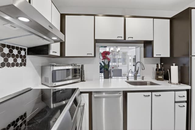 1160 N Federal Highway # 517, Fort Lauderdale FL 33304 - Fort Lauderdale, FL - Photo 4