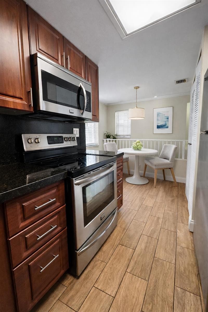 2837 N Course Drive # 202, Pompano Beach FL 33069 - Pompano Beach, FL - Photo 1