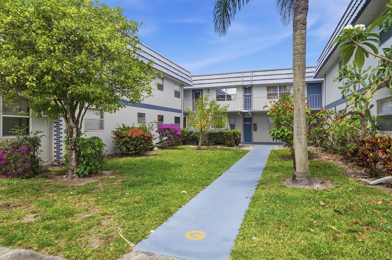 373 Tuscany G, Delray Beach FL 33446 - Delray Beach, FL - Photo 1