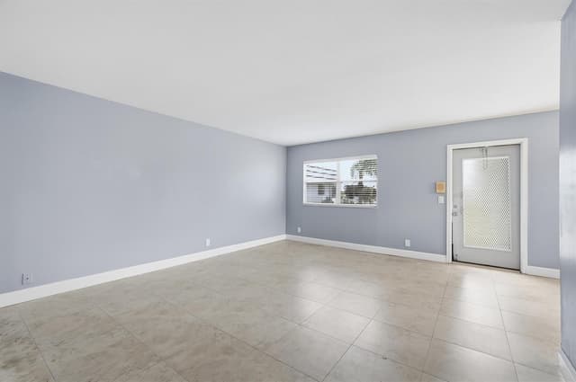 373 Tuscany G, Delray Beach FL 33446 - Delray Beach, FL - Photo 5