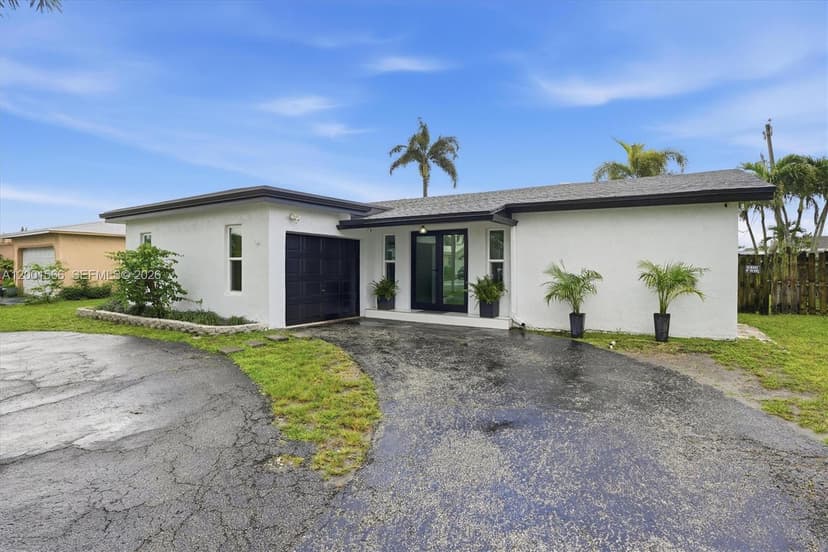 11920 NW 31st Pl, Sunrise FL 33323
