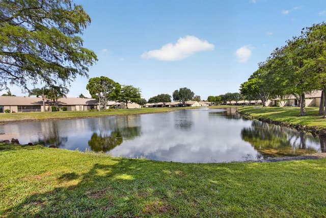 1025 Green Pine Boulevard # F, West Palm Beach FL 33409 - West Palm Beach, FL - Photo 4