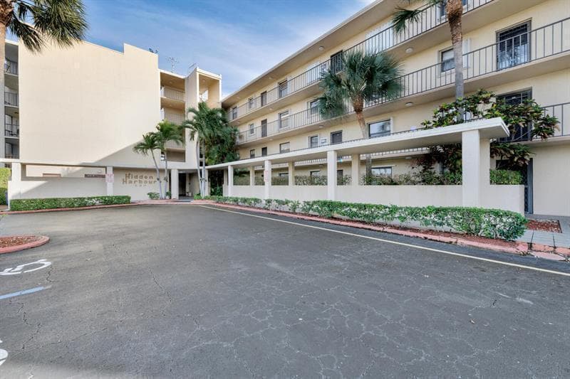 890 N Federal Highway # 405, Lantana FL 33462 - Lantana, FL - Photo 1