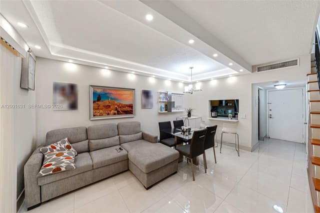 1305 W 53rd St # 429, Hialeah FL 33012 - Hialeah, FL - Photo 6